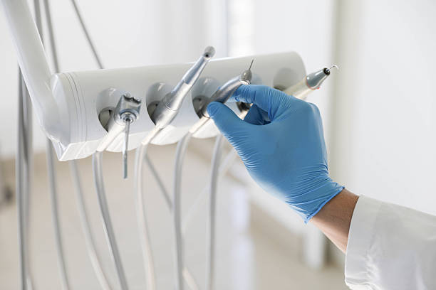 Professional Emergency Dentist technician working in Saylorville, IA
